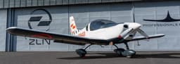 ZLIN 242L
